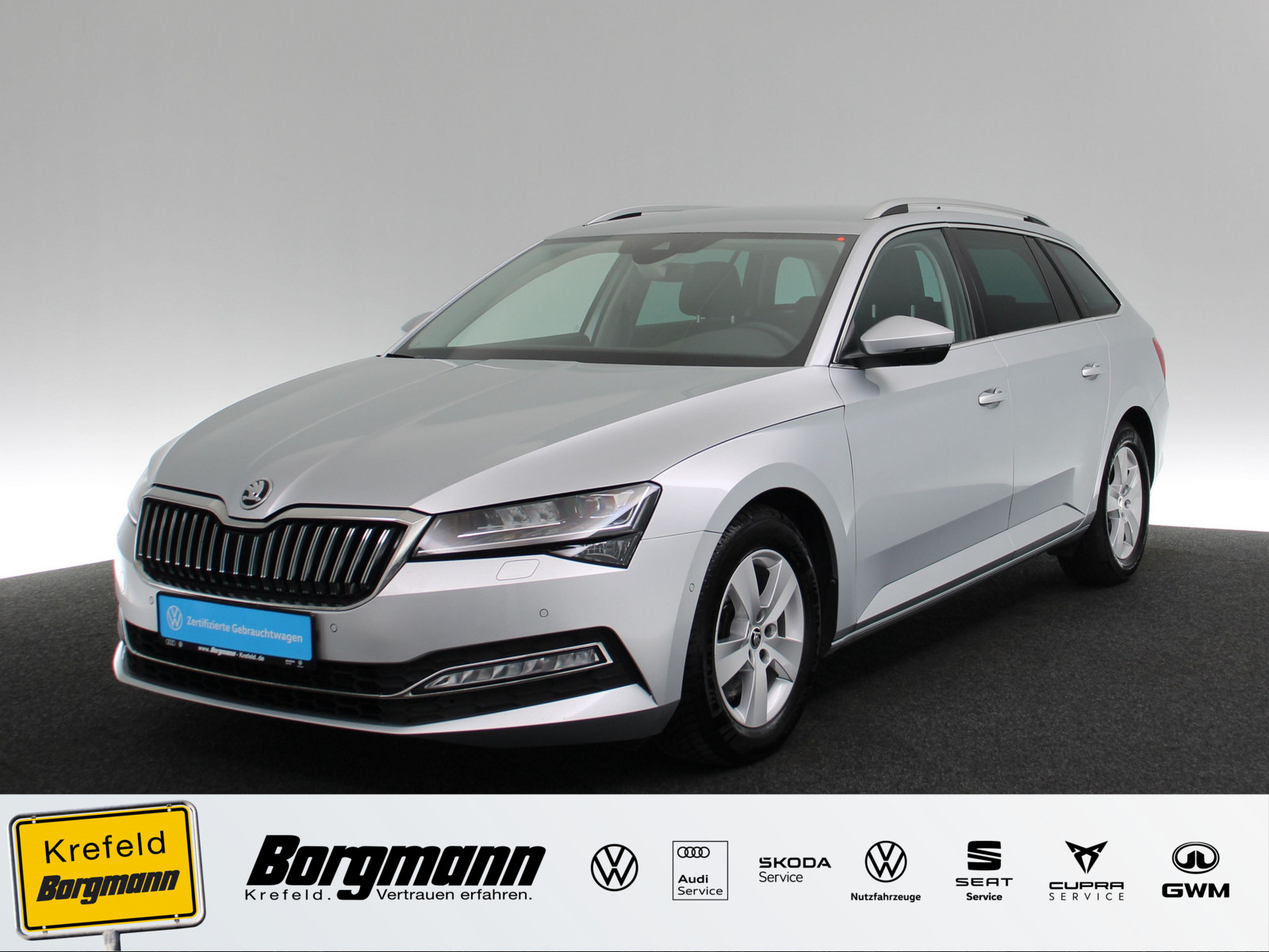 SKODA Superb Combi 2.0 TDI Premium Edition 4x4